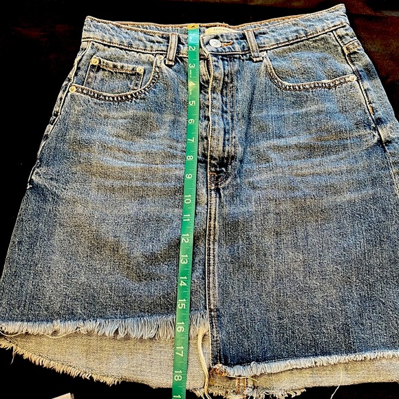 Zara Denim Short Skirt size M - Picture 4 of 4